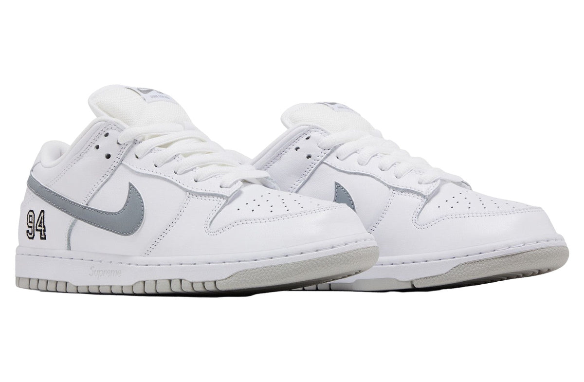 Supreme x Nike SB Dunk Low White / Metallic Silver-White HQ8487-100